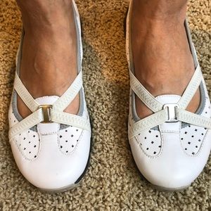 Clark’s Privó women’s slip on shoes